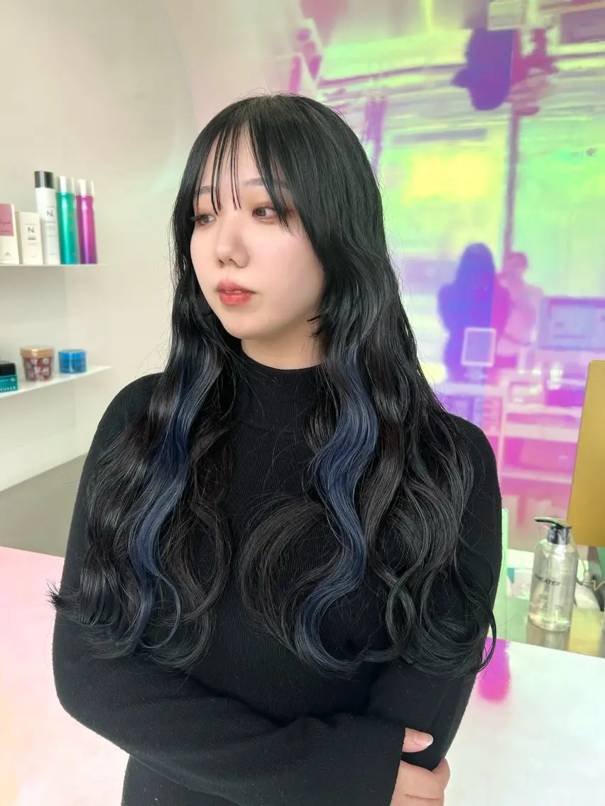 セミロング カラー 🌎カット＆Wカラー 🌎KANAMIのヘアスタイル