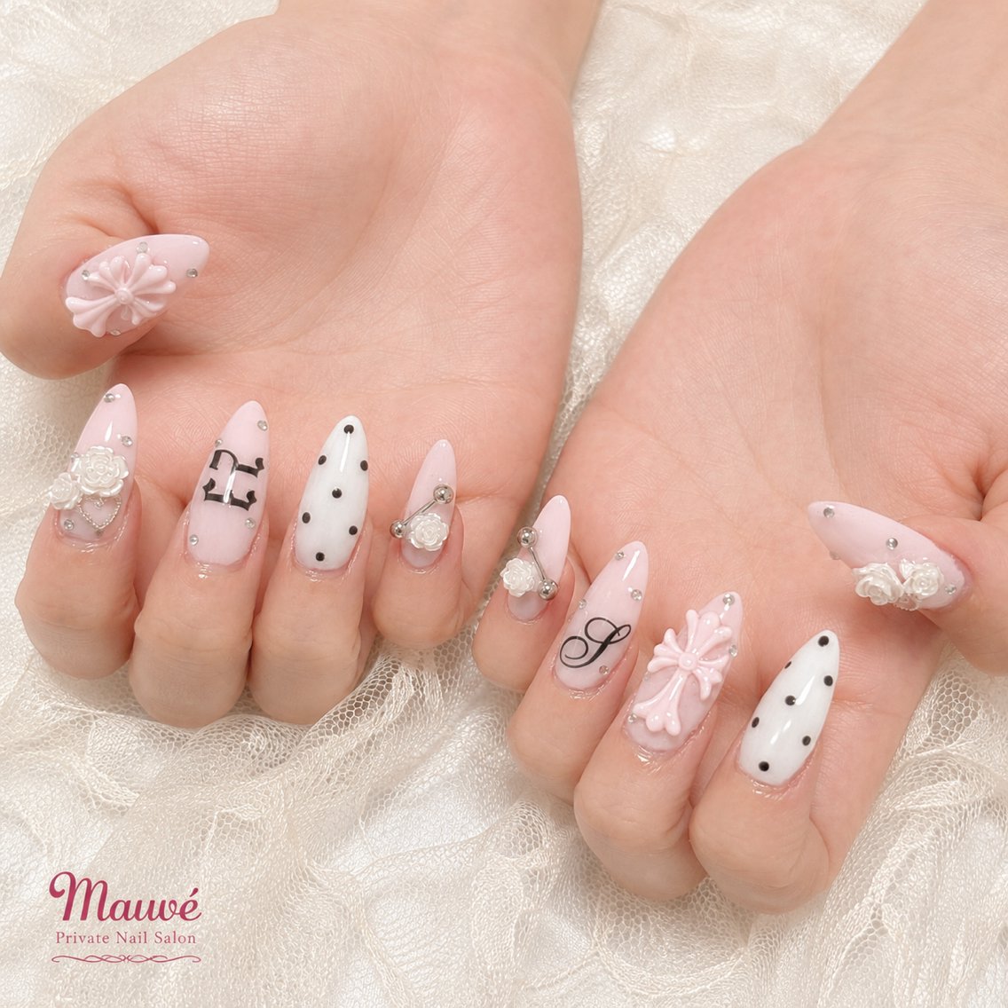ネイル ハンドネイル Mewé ayakaのネイルデザイン