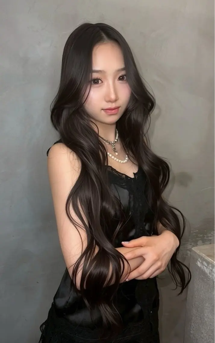 ロング 浦和うる艶 縮毛矯正⭐️セナ🎀のヘアスタイル