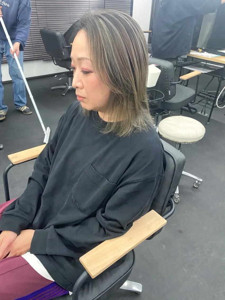 ミディアム カラー バレイヤージュ デザインカラー レイヤーカット カット ヘアカラー トリートメント 山﨑 大暉【ダブルカラー】のヘアスタイル