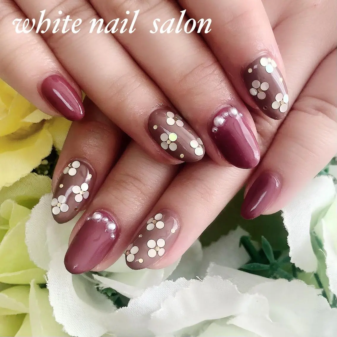 ネイル ジェルネイル ハードジェル 持ち込み ソフトジェル ハンドネイル white nail salonのネイルデザイン
