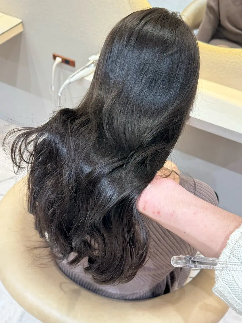 ロング カット ヘアカラー トリートメント 🩵縮毛矯正・ボブ 岩原朋也🩵のヘアスタイル
