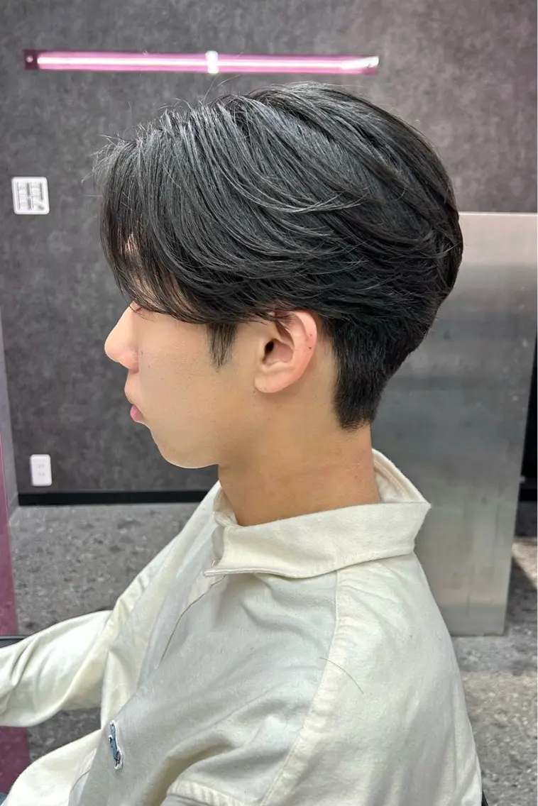 ショート カラー メンズ カット ヘアセット メンズスタイリスト 前田雄輝のヘアスタイル