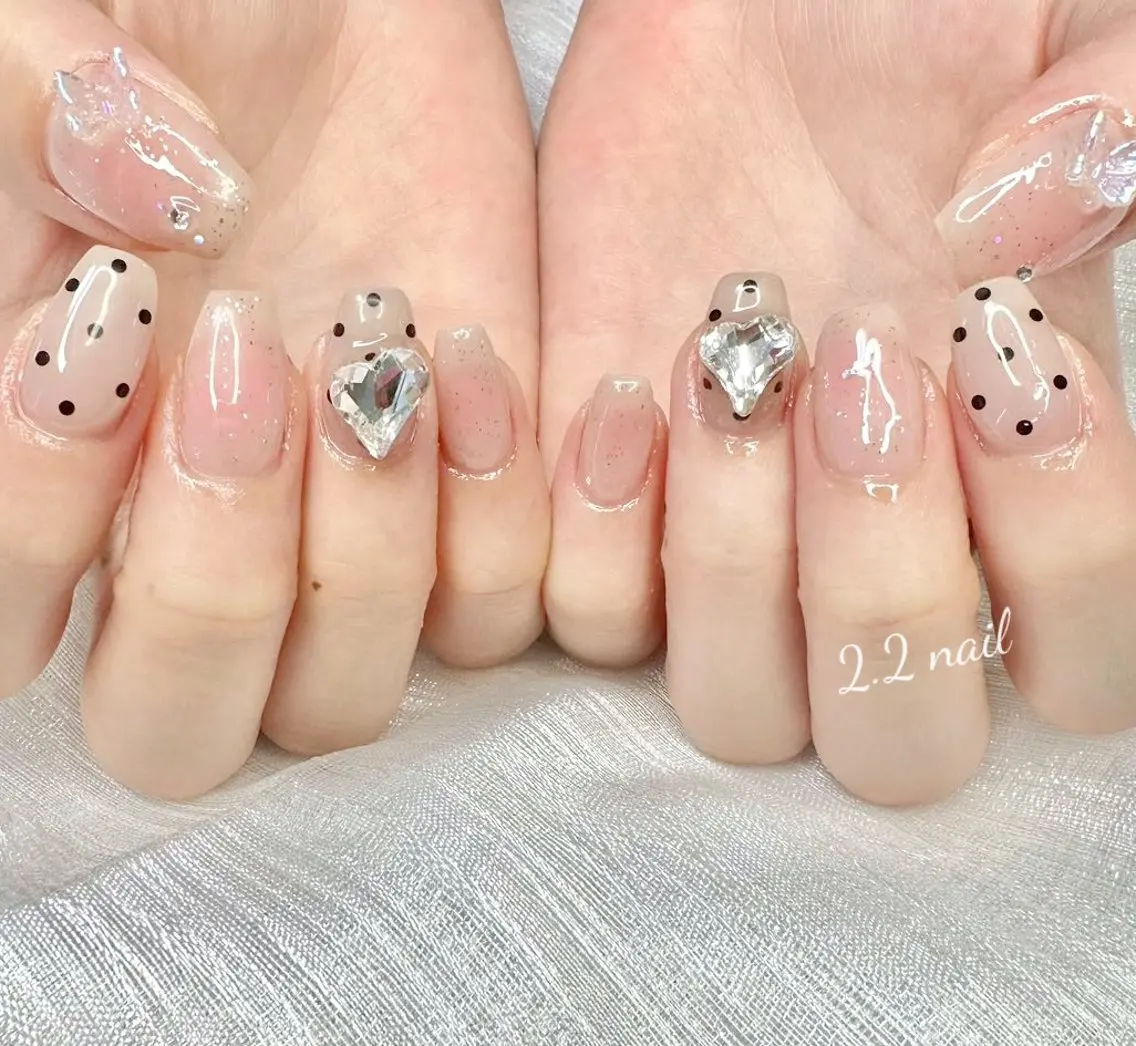 ネイル 🍒Luvia ワンホンネイルのネイルデザイン