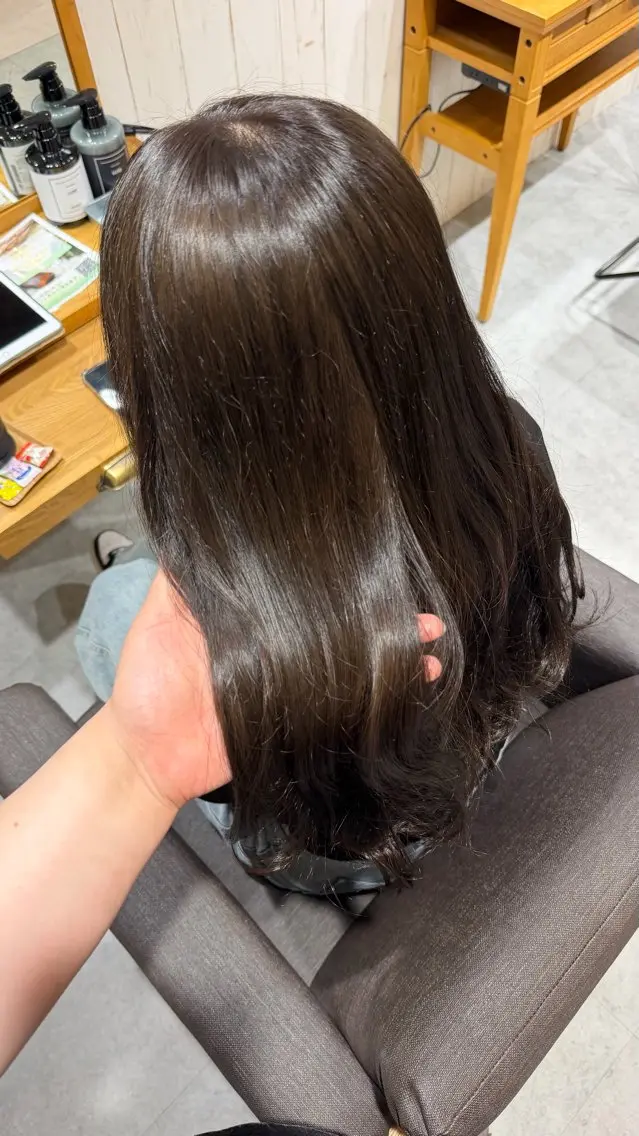カラー ヘアカラー 阿部 楓のヘアスタイル
