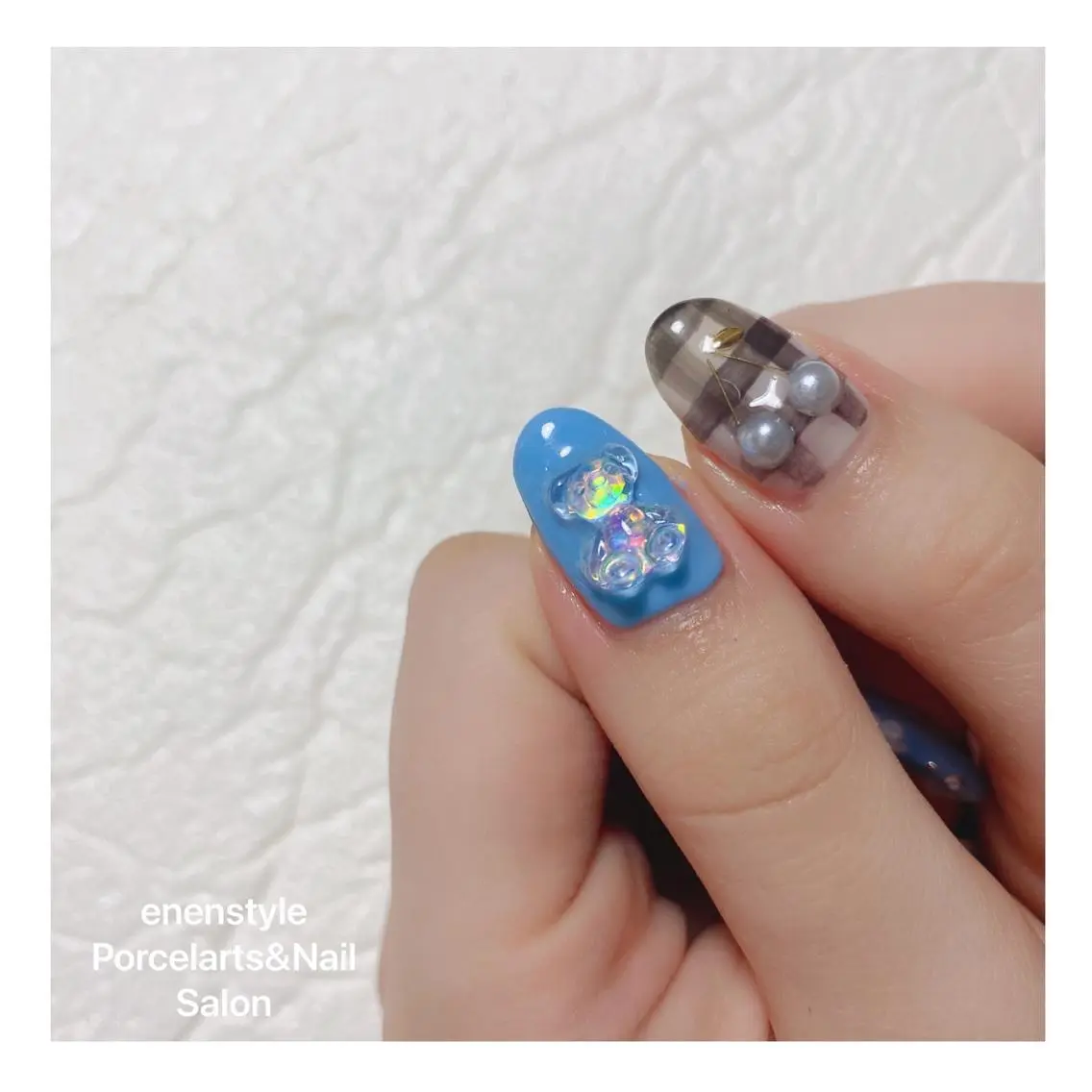 ミディアム ネイル ハンドネイル 🐾enen style 🐾のネイルデザイン