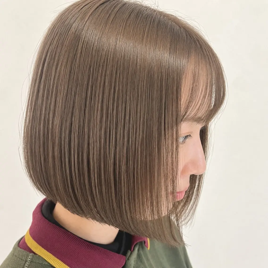 ショート カラー たかはた すずかのヘアスタイル