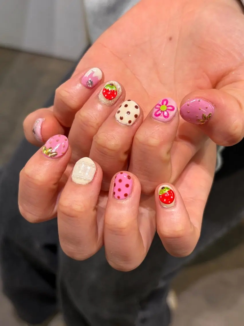 ネイル ハンドネイル 透明感カラー🫧🎀 まりなのマツエク・マツパデザイン