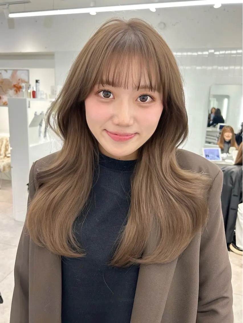 ロング カラー ベージュカラー オリーブベージュ ヘアカラー ✨無料カット募集中✨ ONYXのヘアスタイル