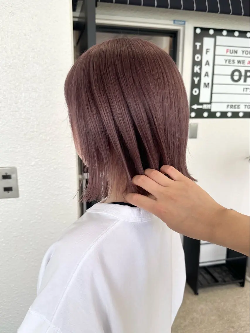 ミディアム カラー ヘアカラー ﾚｲﾔｰ/ﾊｲﾄｰﾝ WAKANAのヘアスタイル