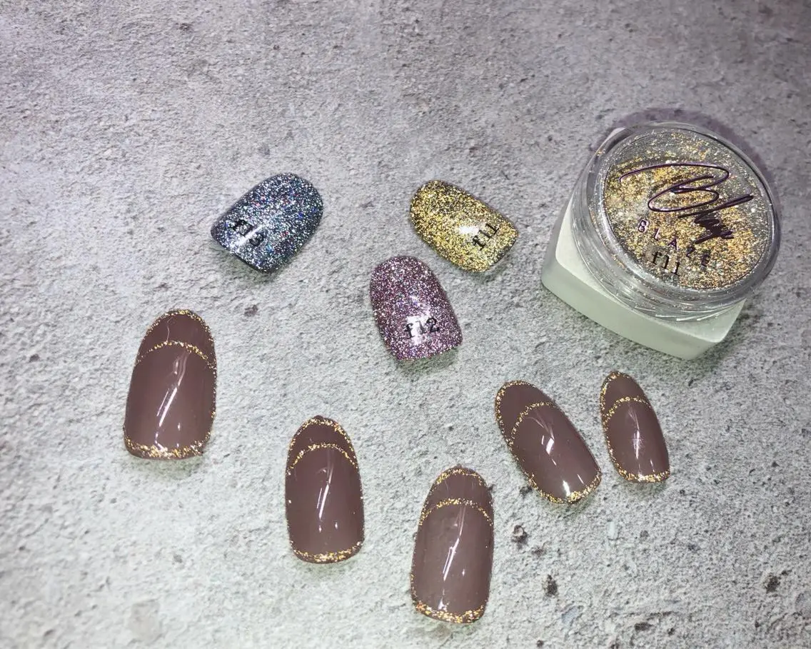 ネイル フラッシュネイル キラキラネイル ラメ(グリッター) ハンドネイル saki_ nail heronのネイルデザイン