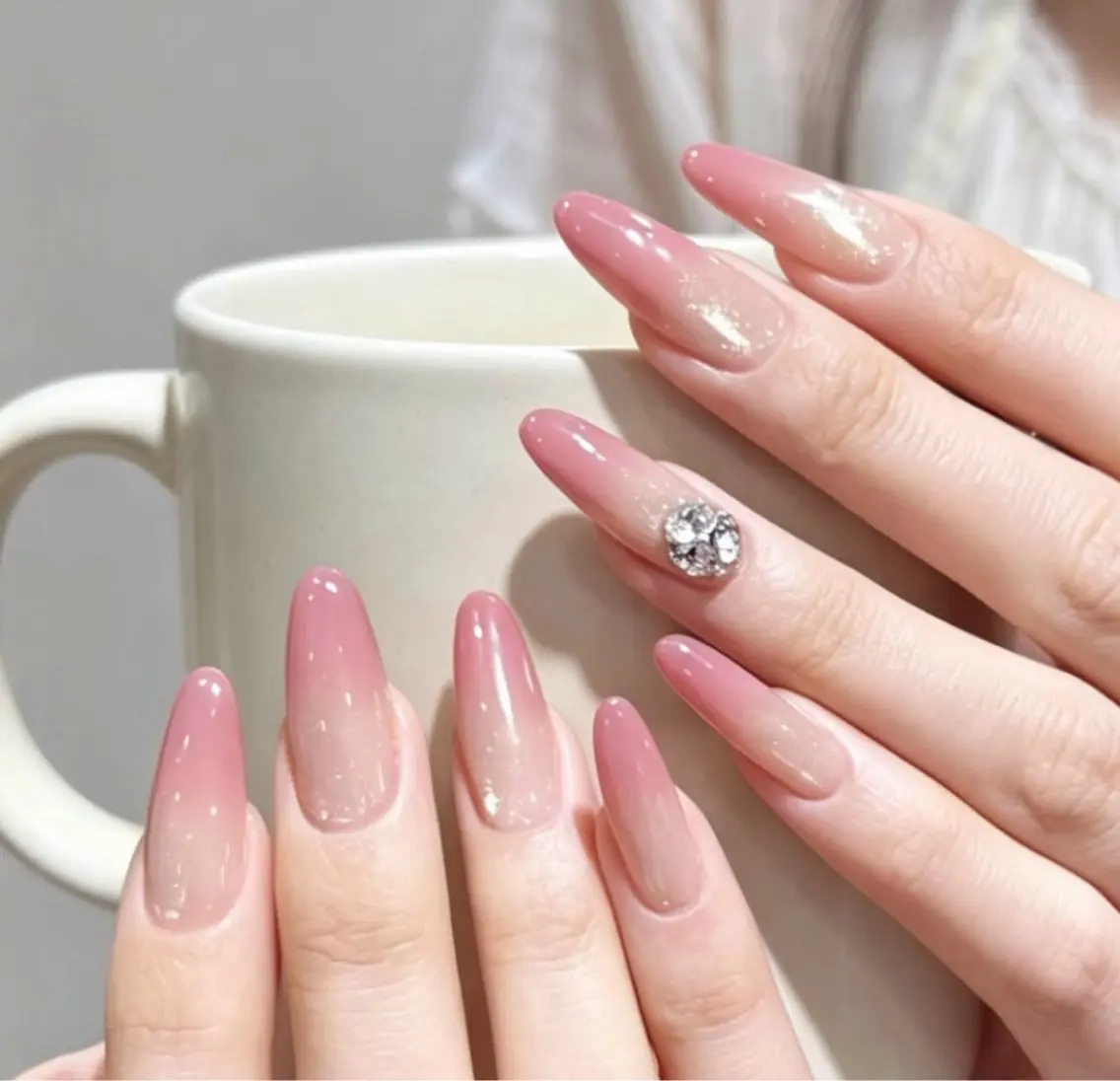 ネイル ハンドネイル 🍑 momo_nailのネイルデザイン