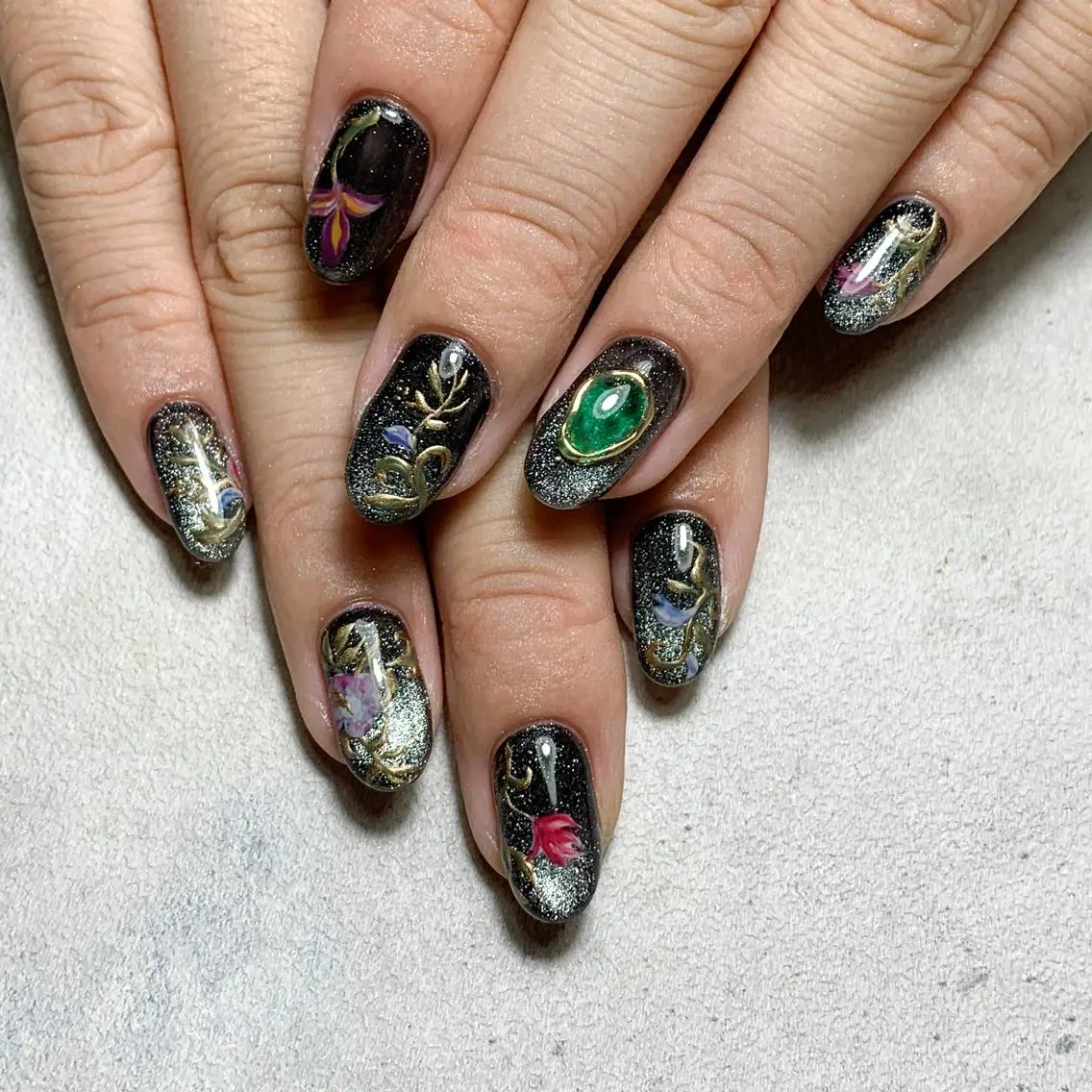 ネイル ハンドネイル FIORITURA aiのネイルデザイン