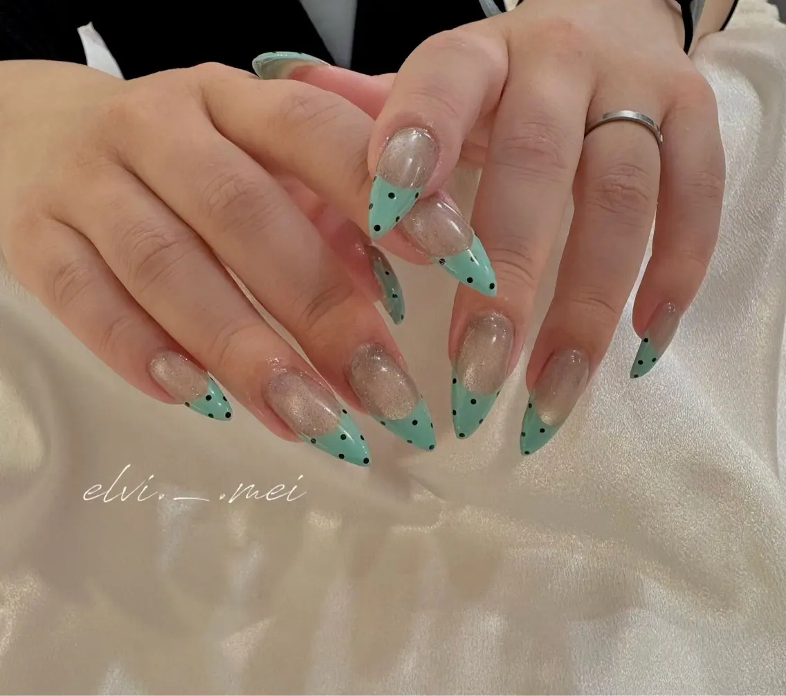 ネイル ハンドネイル SALON ELVI ｜Meiのネイルデザイン