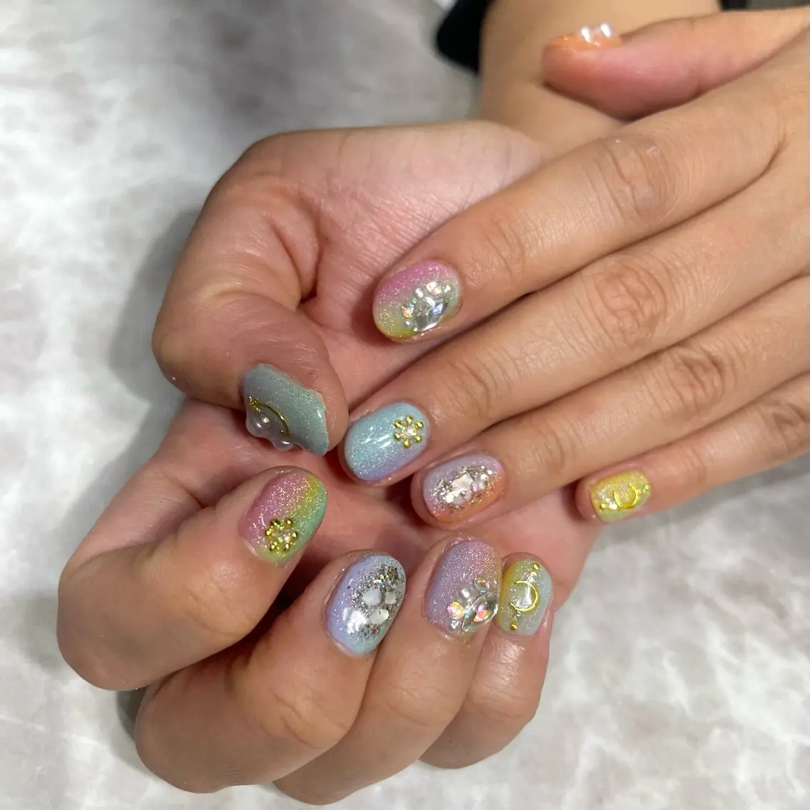 ネイル アートネイル ジェルネイル ハンドネイル 粕屋ネイル&耳つぼ 🫧Natsumiのネイルデザイン