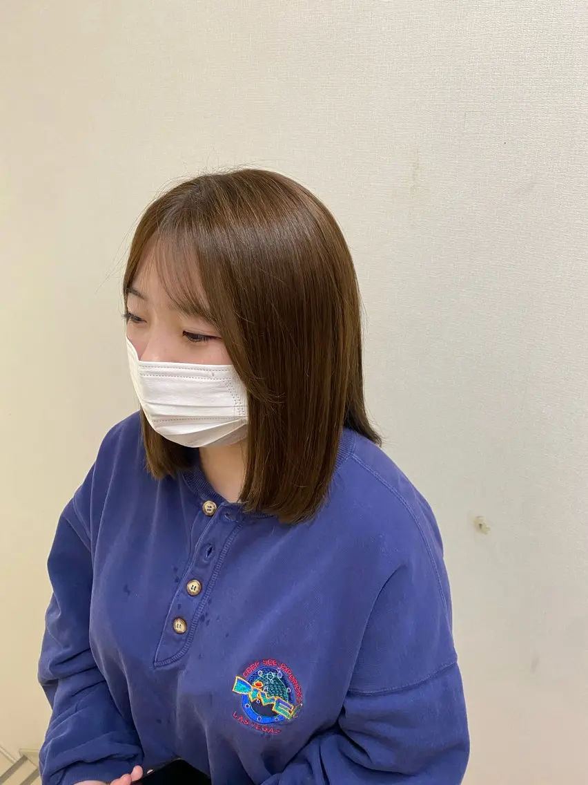 セミロング 芦田 佑理のヘアスタイル