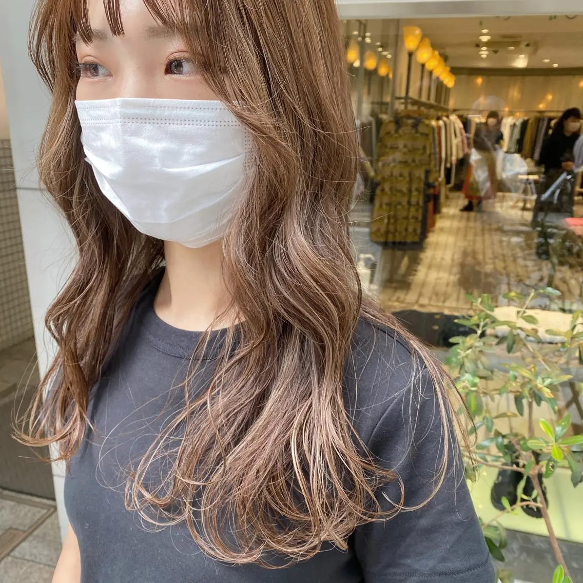 セミロング カラー ヘアアレンジ マツエク・マツパ ベージュカラー ハイライトカラー ハイライト 透明感カラー🫧ヘア セット🫧松本菜月の眉毛・アイブロウイメージ