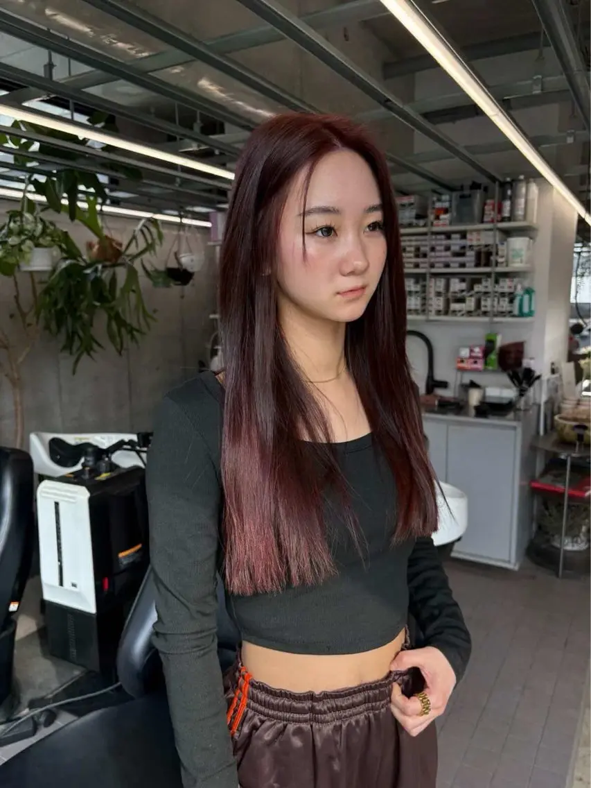 セミロング ヘアカラー トリートメント フジイ トワのヘアスタイル