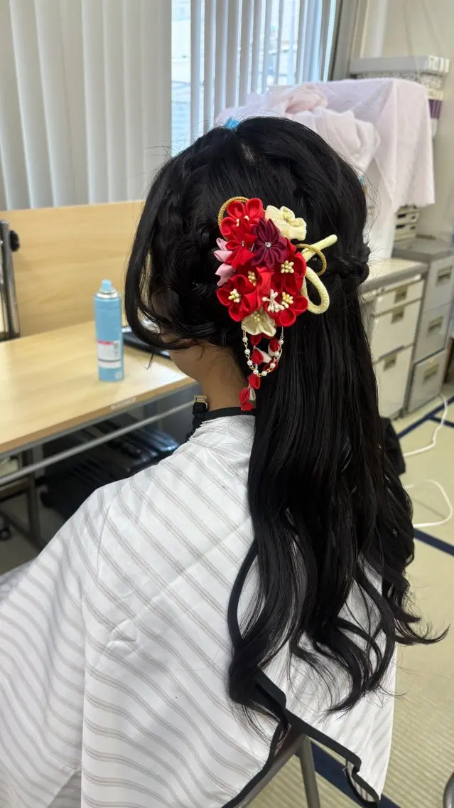 ヘアアレンジ 卒業式のヘアスタイル ヘアメイク・着付特化 はやしのその他イメージ