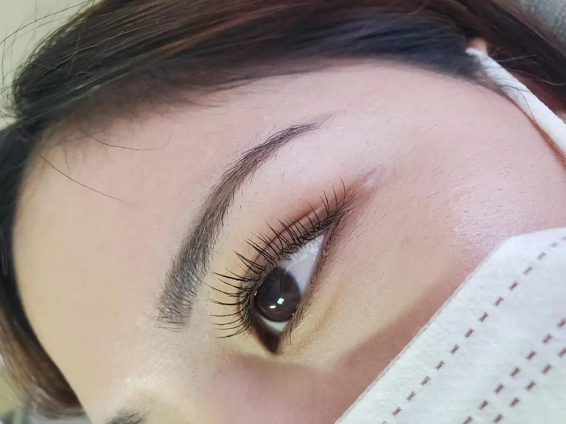 マツエク・マツパ フラットラッシュ SAKI eyelashのマツエク・マツパデザイン