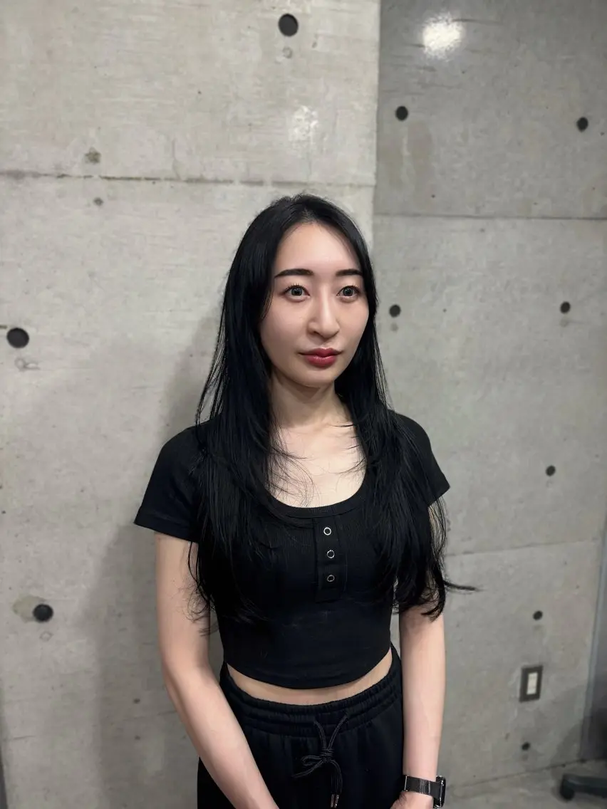 ロング レイヤーカット カット ヘアカラー エクステ 韓国ヘア🤍 慎之介のヘアスタイル