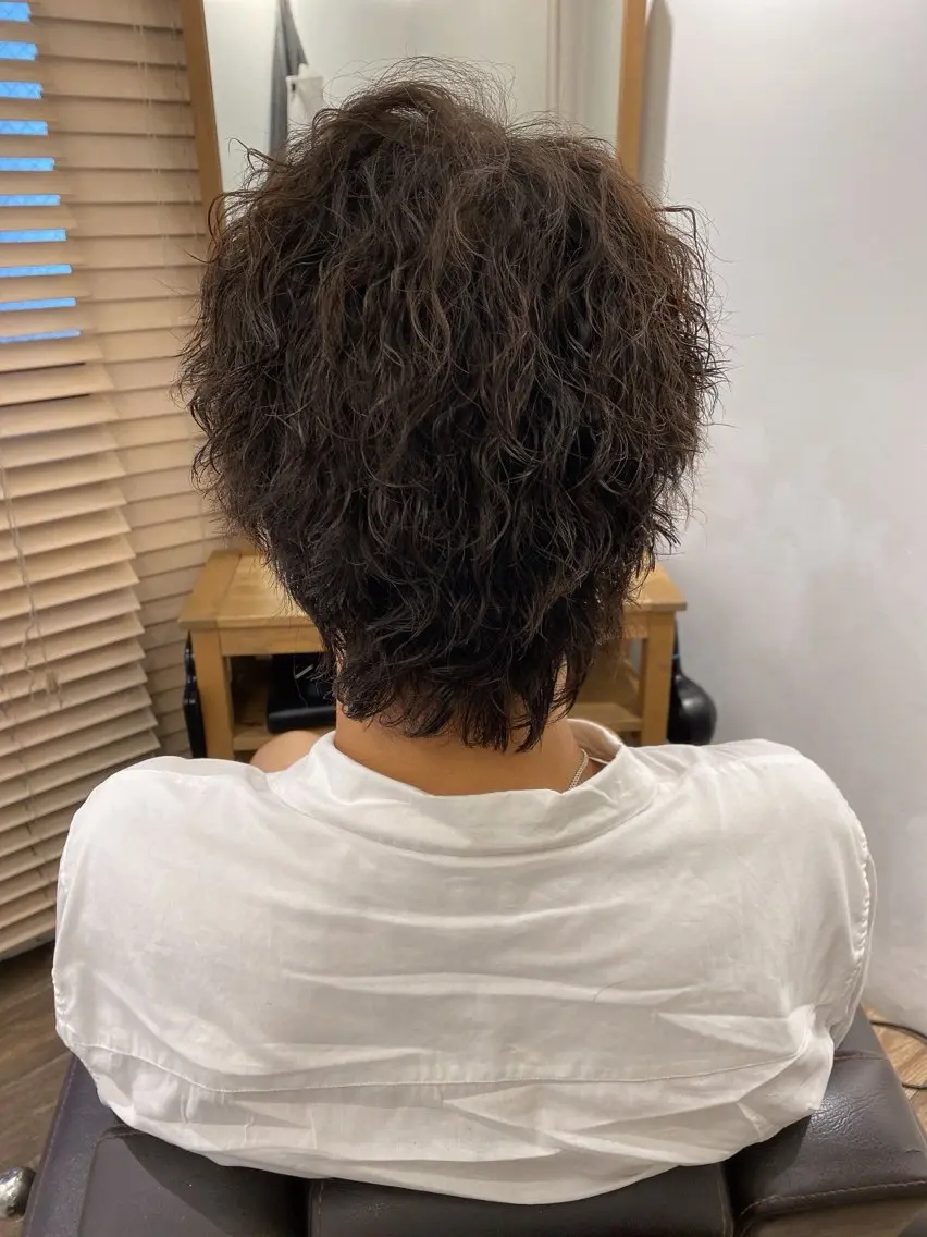 ショート パーマ メンズ カット パーマ ハイライト⭐️上野 高広のヘアスタイル