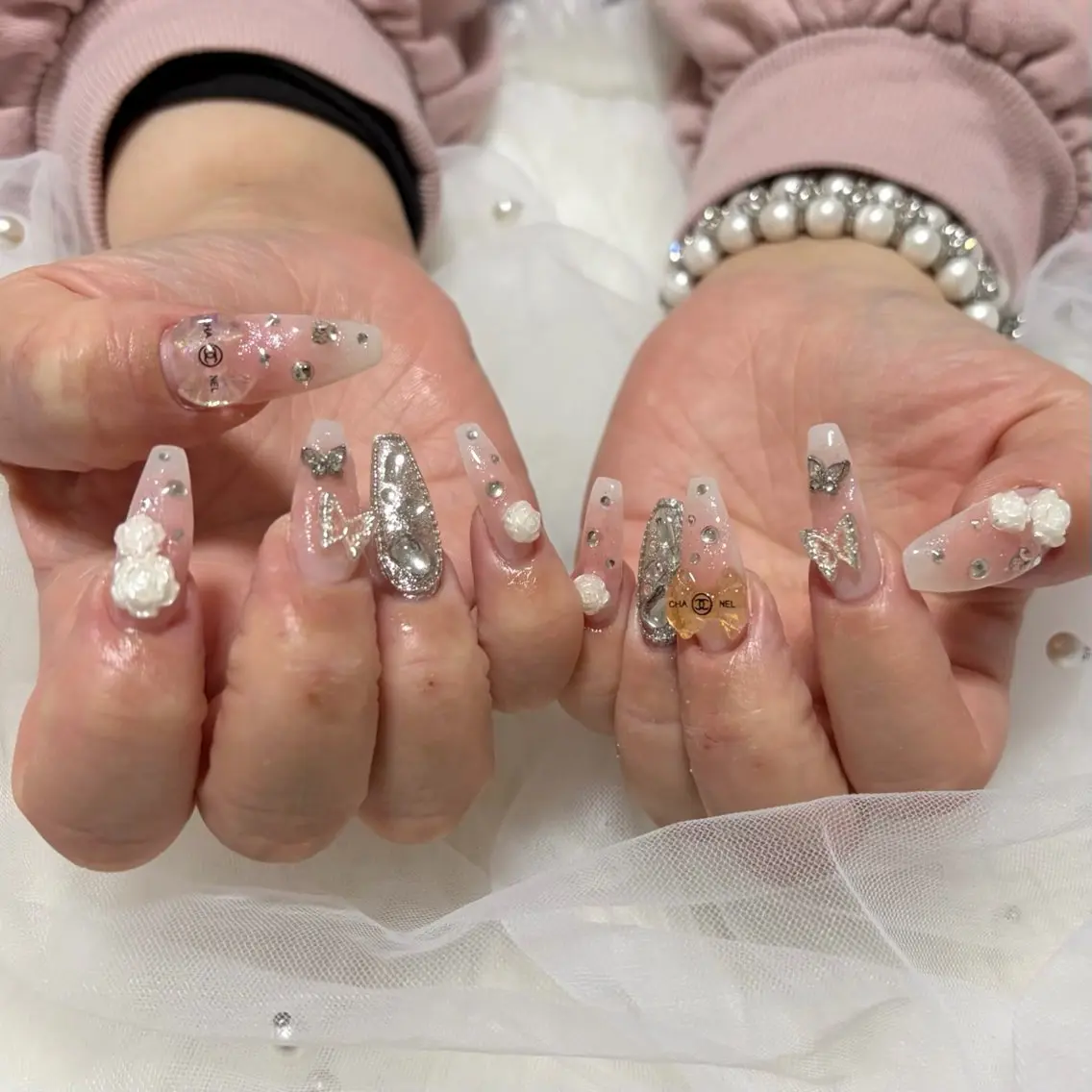ネイル ハンドネイル nailsalon_ riri♡のネイルデザイン
