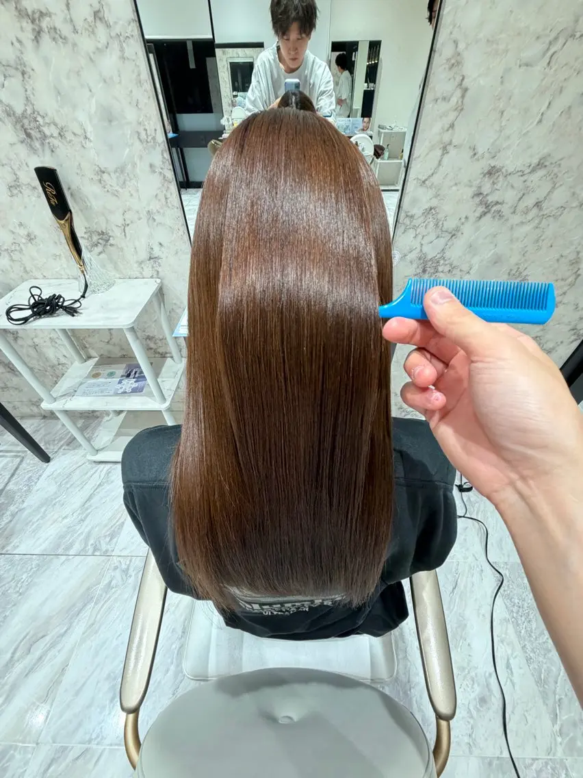 ロング 髪質改善 髪質改善ストレート HANABUSA藤江のヘアスタイル