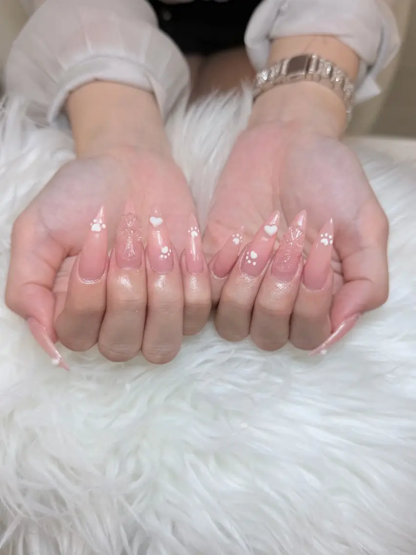 ネイル ハンドネイル ハンドケア Anh Nail 歌舞伎町のネイルデザイン