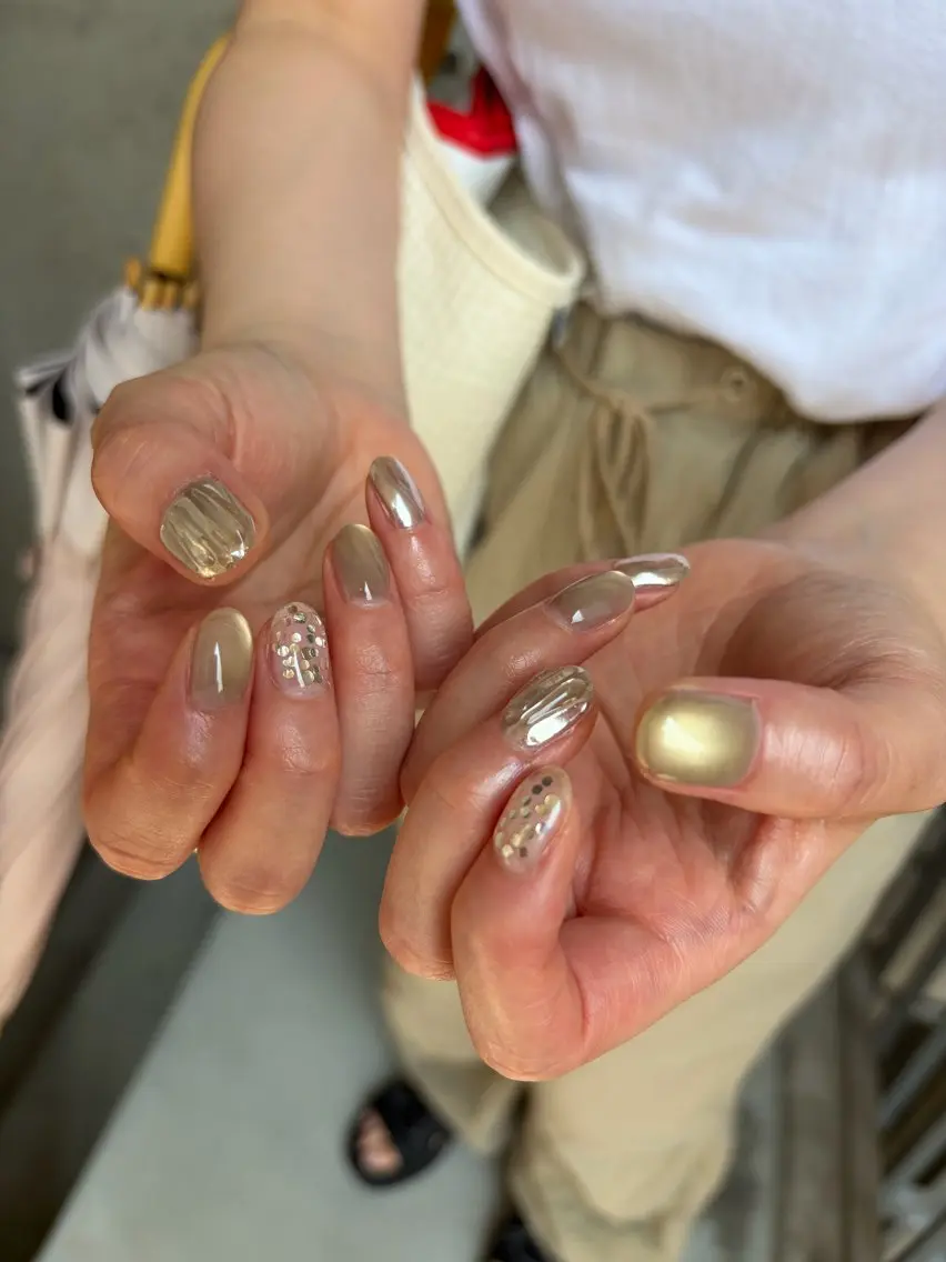 ネイル ハンドネイル Manon Hikariのネイルデザイン