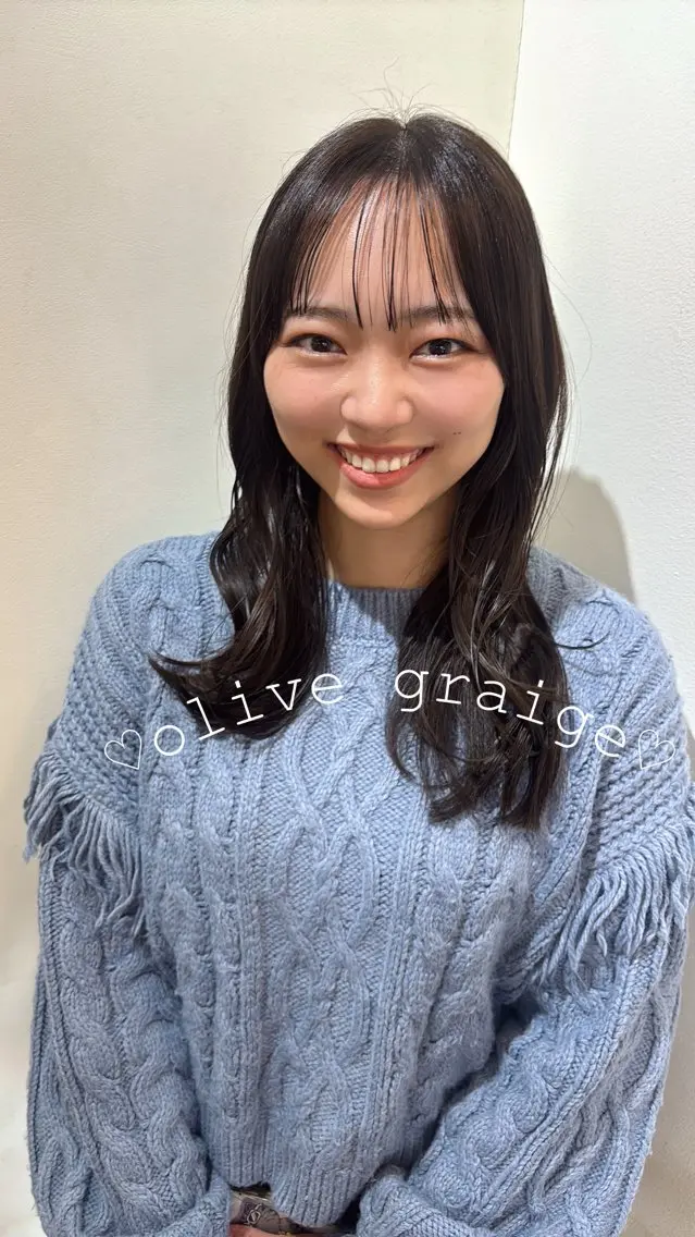 セミロング カラー 黒髪 ケアカラー ダブルカラー カット ヘアカラー トリートメント 🍒桜井 優華🍒のヘアスタイル