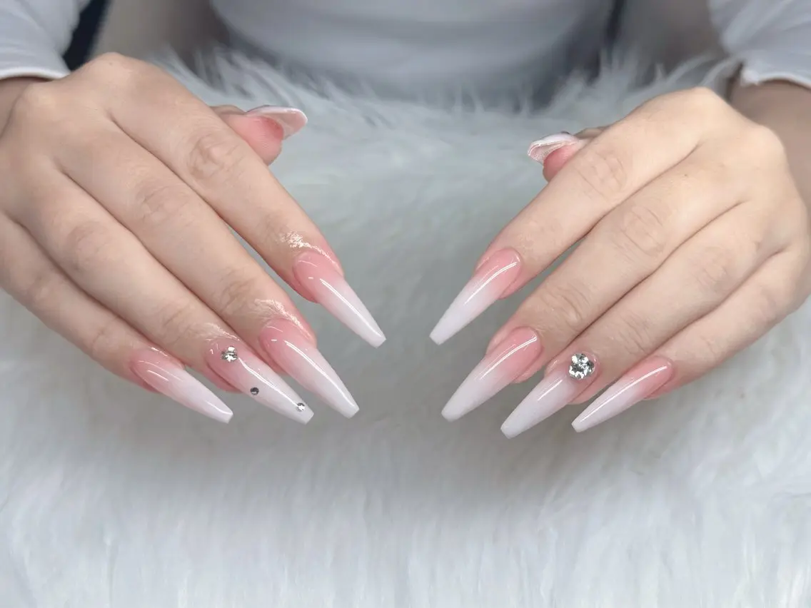 マツエク・マツパ ハンドネイル GOHOUBI Nail 心斎橋店のネイルデザイン