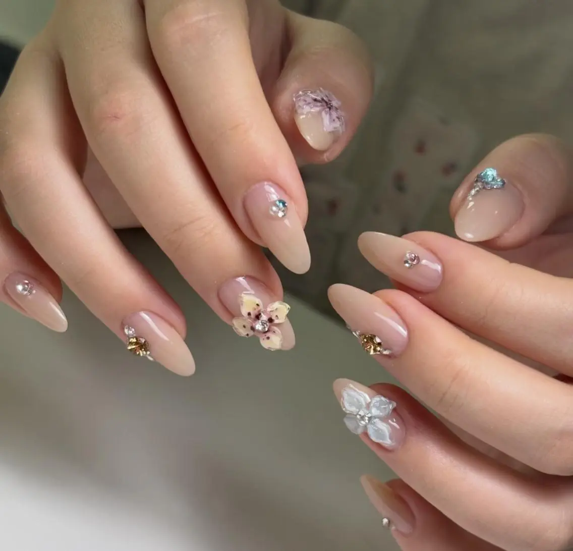 ネイル ハンドネイル 🎀 KiKi_nailのネイルデザイン