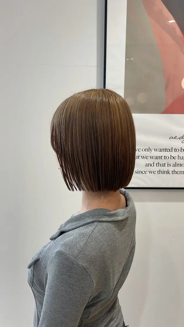 カラー カット ヘアカラー 吉原 愛美のヘアスタイル