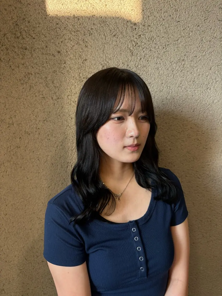 セミロング カラー 黒髪 ヘアカラー SARAJU仁川 _aya🌼のヘアスタイル
