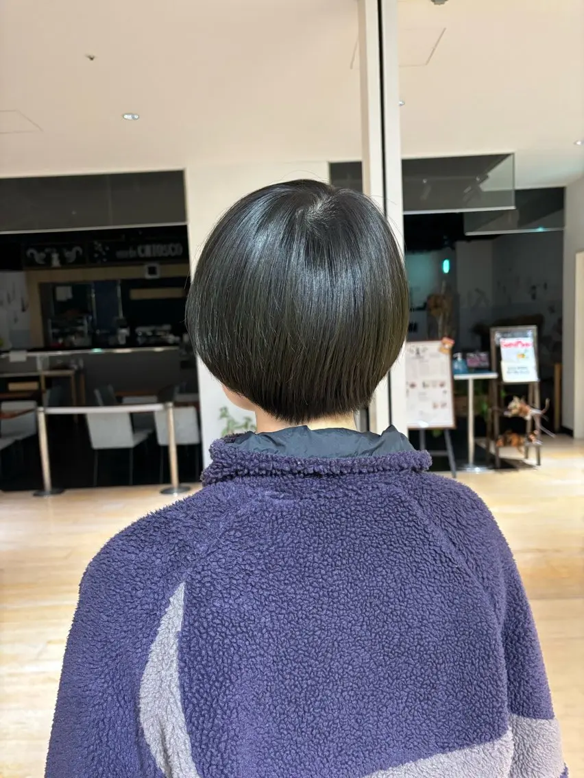ショート カラー マッシュヘア カット ヘアカラー トリートメント マンツーマン 縮毛矯正/マユコのヘアスタイル