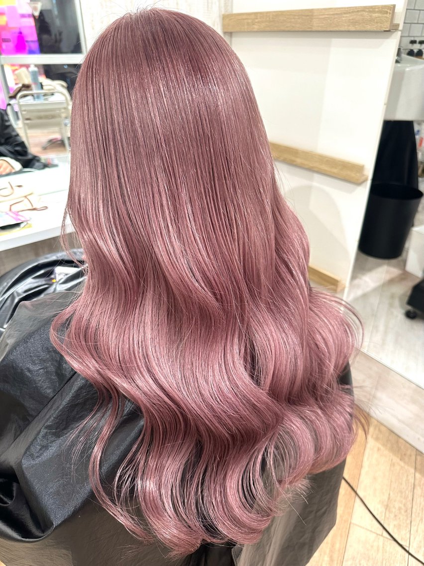 ロング ヘアカラー 💛NOZOMI💛 ハイトーンカラーのヘアスタイル