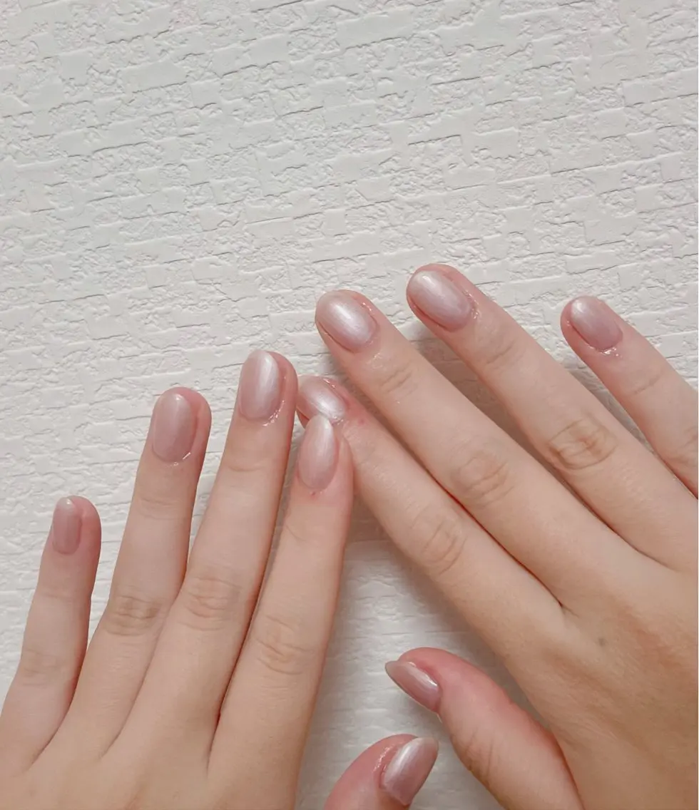 ネイル オーロラネイル 長さ出し フットネイル 韓国ネイル ラメ(グリッター) ハンドネイル 👍thumbs up nail👍のネイルデザイン