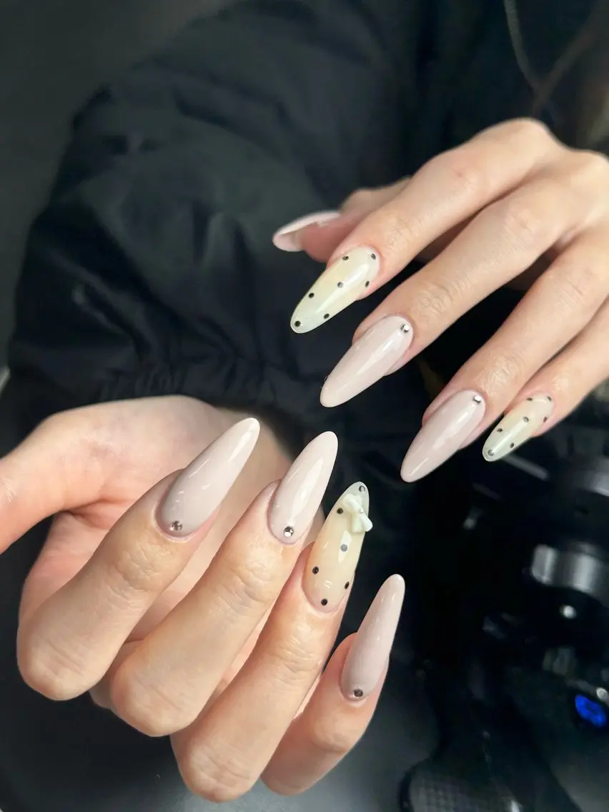 ネイル 韓国ネイル 持ち込み ニュアンスネイル ネイルチップ 冬ネイル RINN ANA.CHUOのネイルデザイン