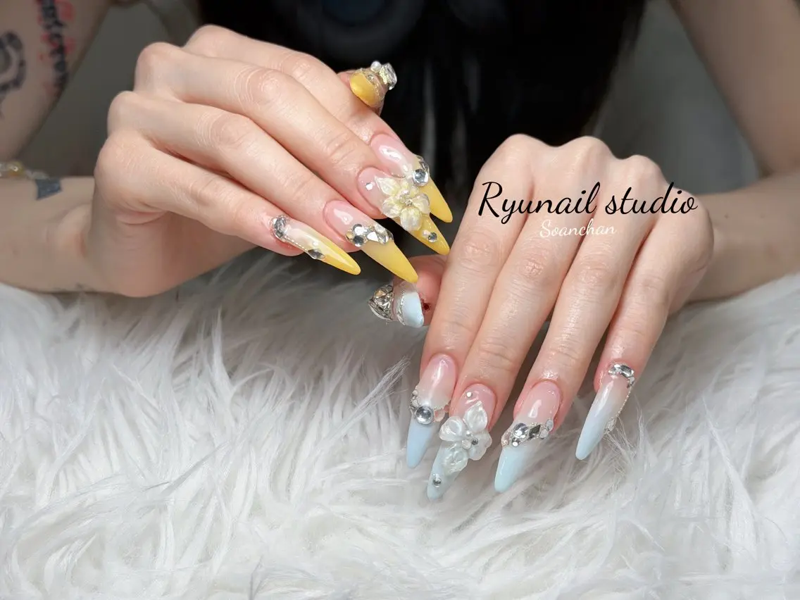 ネイル アートネイル ジェルネイル マグネットネイル ニュアンスネイル シンプルネイル ハンドネイル Ryu Nail NekoChanのネイルデザイン