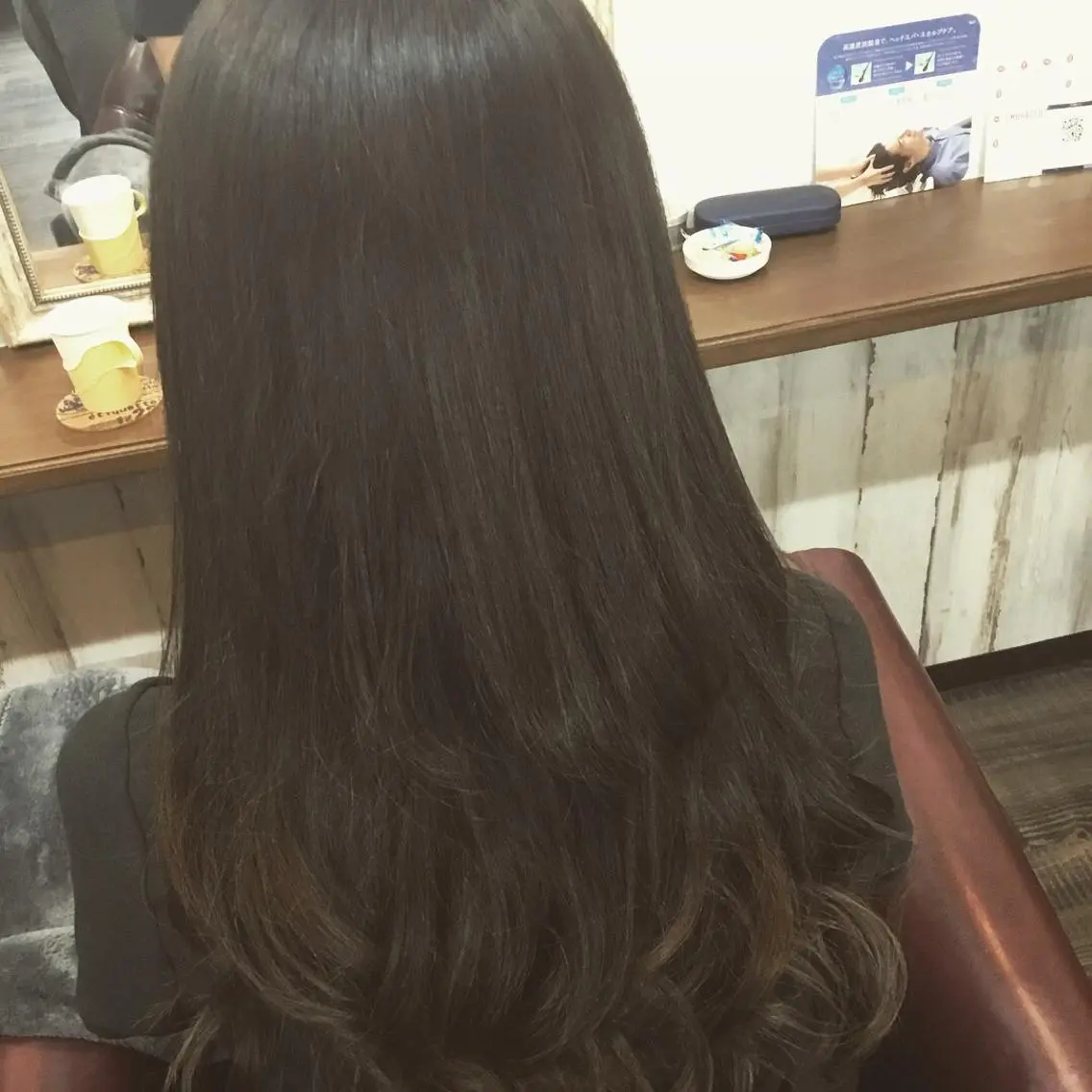 セミロング カラー パーマ embrace エンブレイスのヘアスタイル