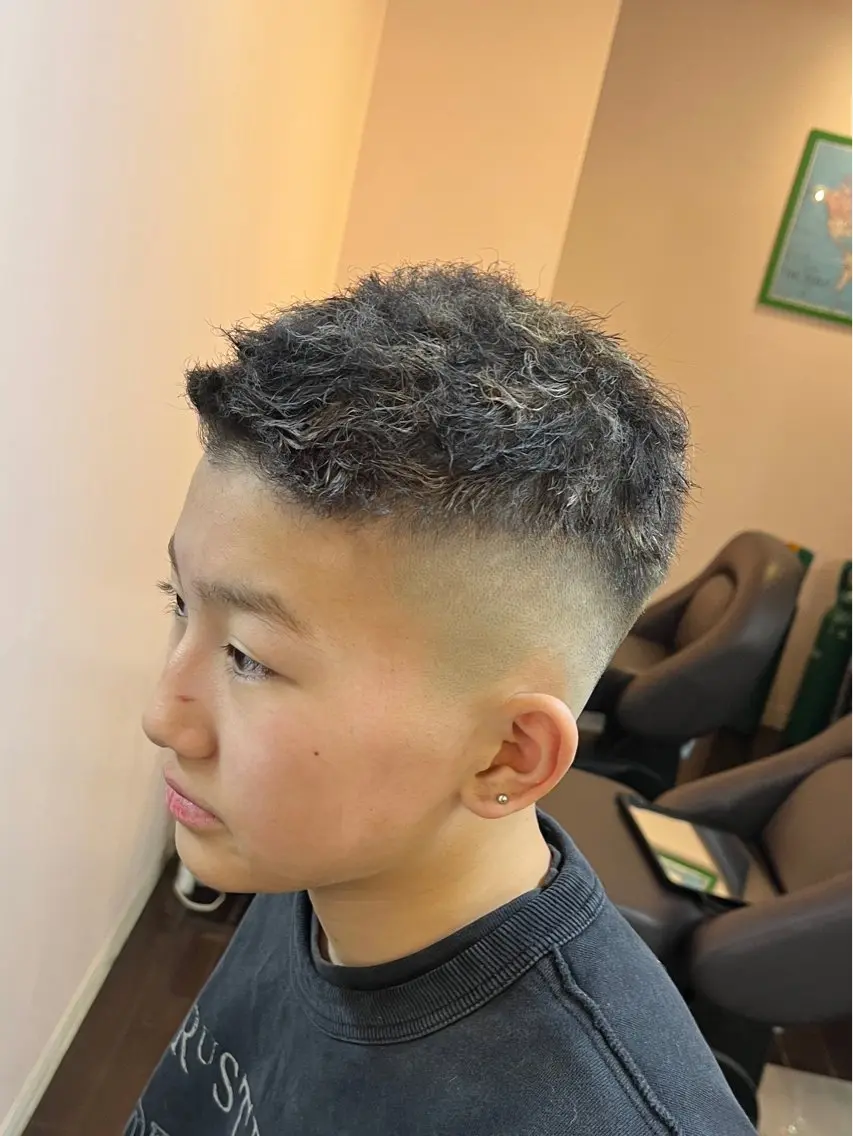 ショート カラー パーマ 🌈予約の98%パ ーマ⭕️🌈福本のヘアスタイル