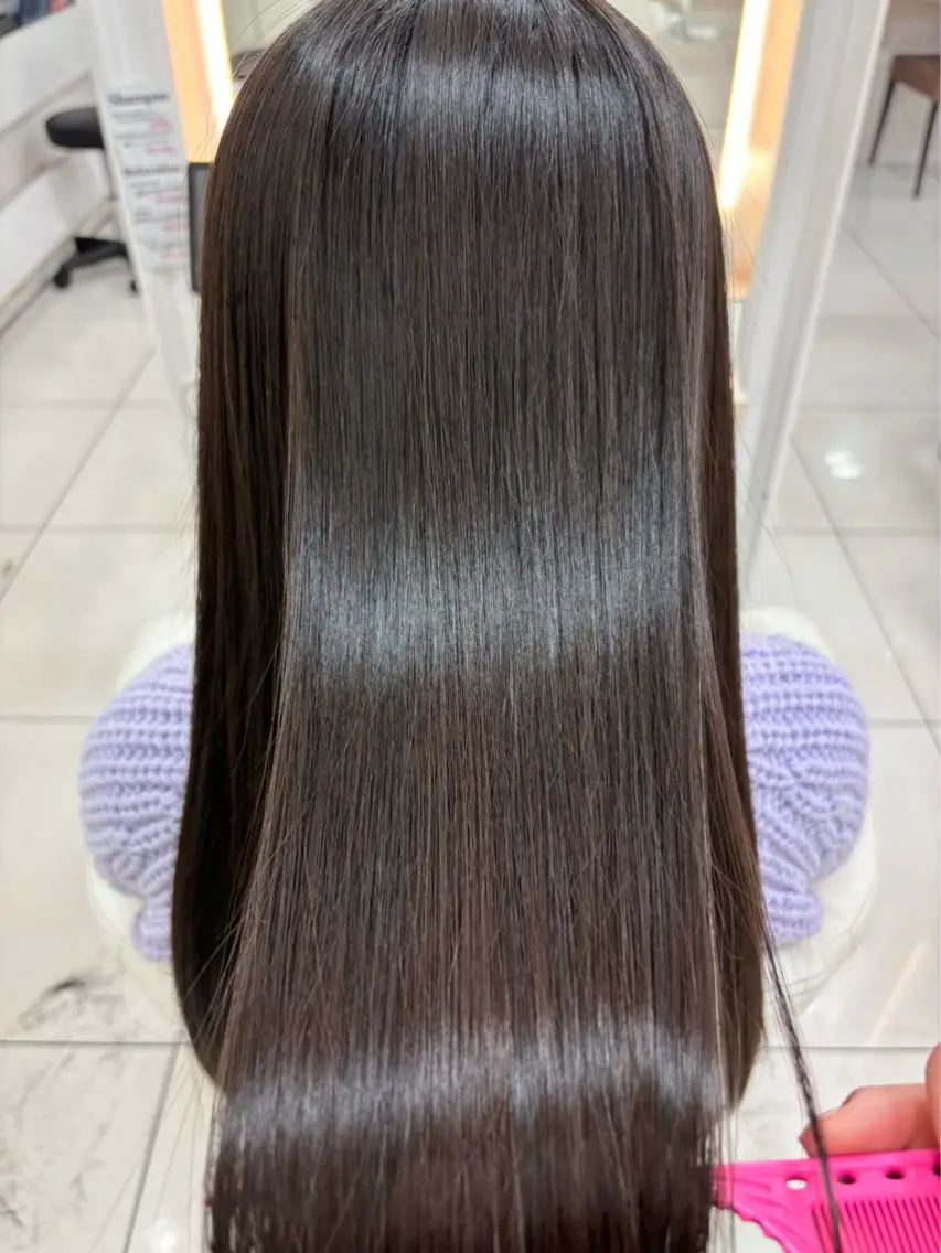 ロング 縮毛矯正 菅原 愛佳のヘアスタイル