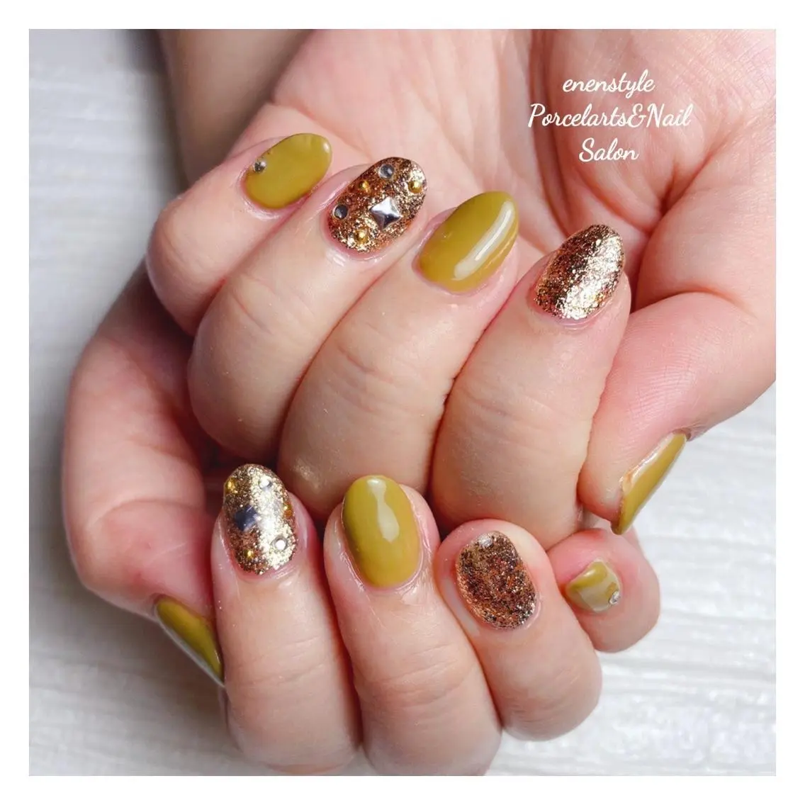 ミディアム ネイル 🐾enen style 🐾のネイルデザイン