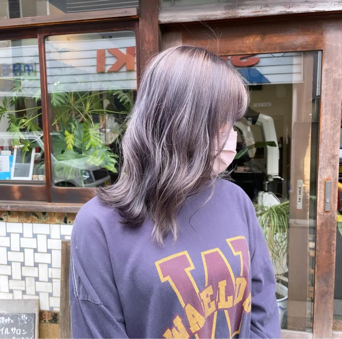 セミロング カラー ヘアアレンジ ブリーチ ラベンダーカラー ブリーチなしカラー Hikari /京都駅美容室のヘアスタイル