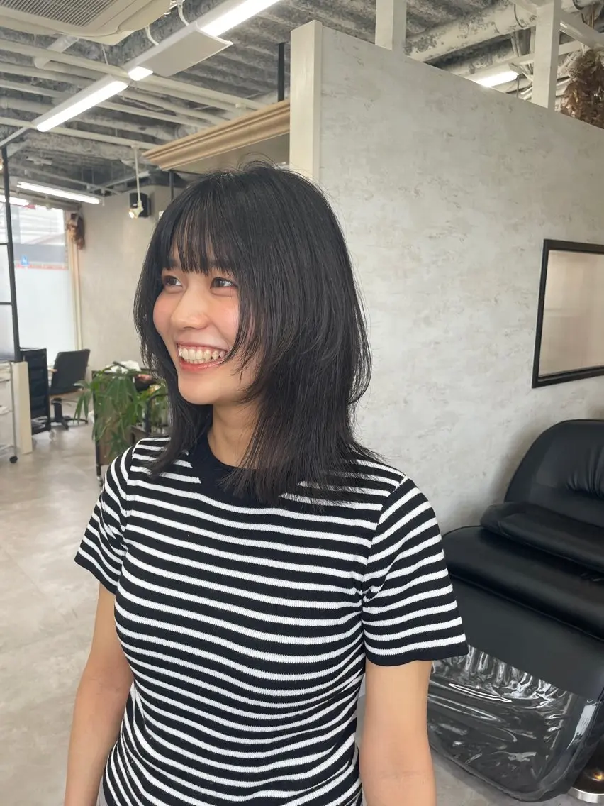 ミディアム カラー レイヤーカット ウルフカット maria soa/艶髪ヘアのヘアスタイル