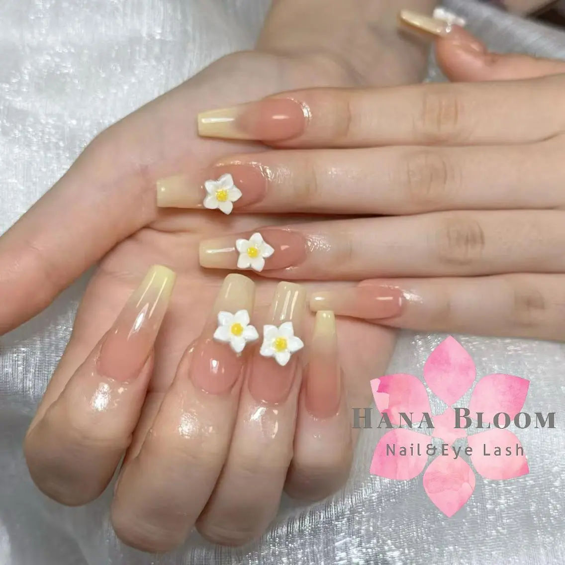 ネイル 長さ出し フットネイル 韓国ネイル マグネットネイル 持ち込み Hana Bloom 💖初回オフ無料のネイルデザイン