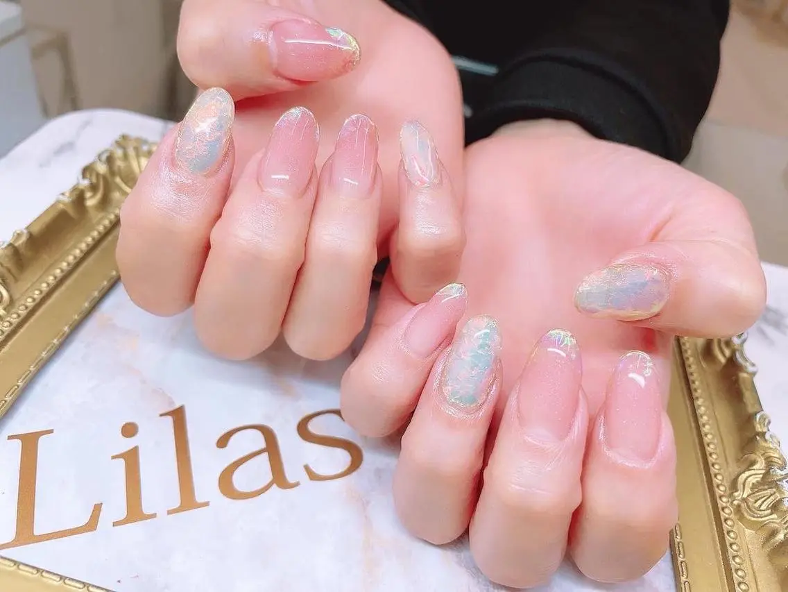 ネイル オーロラネイル フレンチネイル ジェルネイル ハードジェル 氷ネイル・うるうるネイル Lilas Nailのネイルデザイン