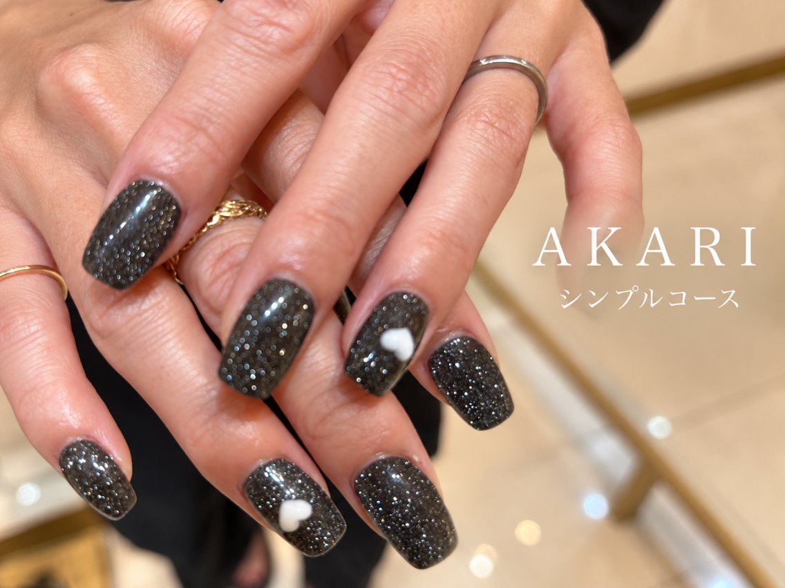ネイル 燈 AKARIのネイルデザイン