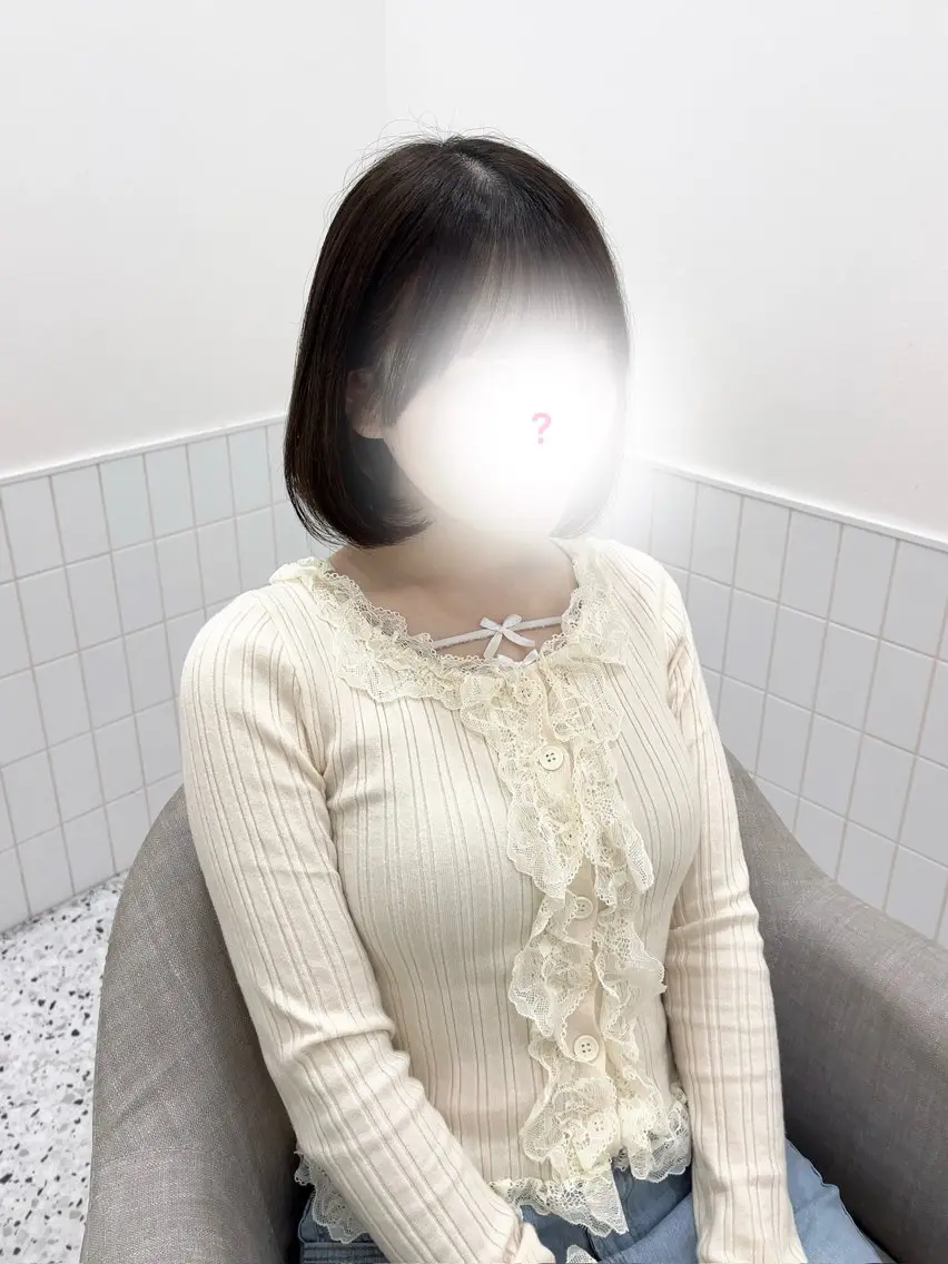 ショート カラー ボブ 新井 凪のヘアスタイル